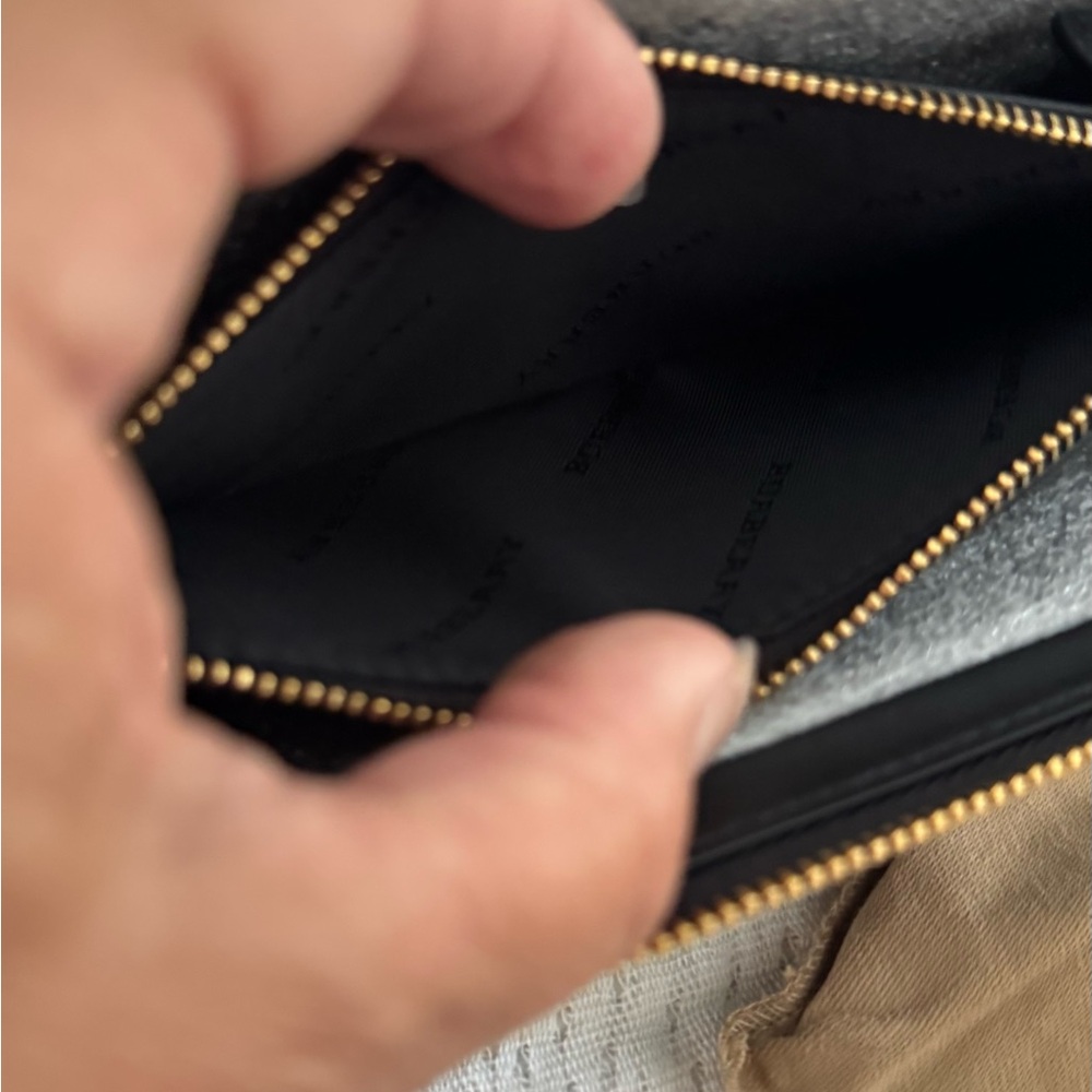 Burberry Black and Tan Check Wallet - Picture 5 of 9